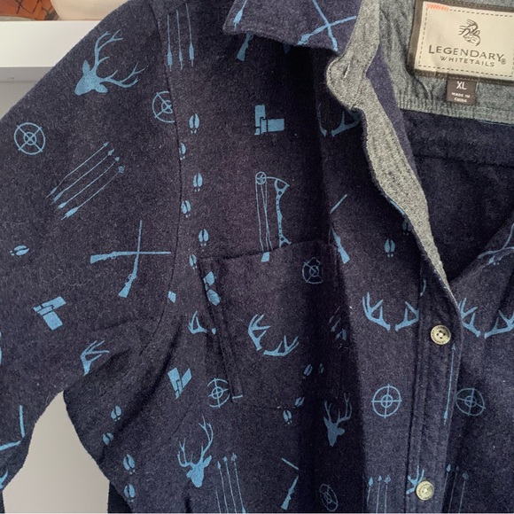 • [Legendary Whitetails] Thick Flannel • - Picture 6 of 16